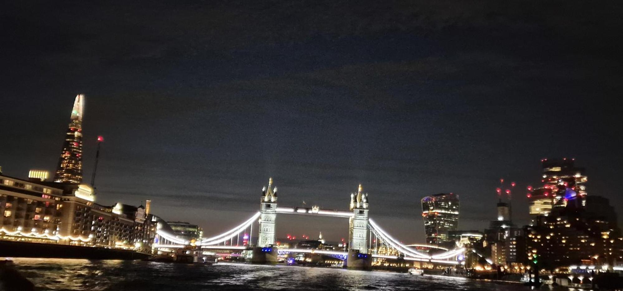 Cosy 2 Bdr Flat With Free Parking Near Tower Bridge Appartamento *